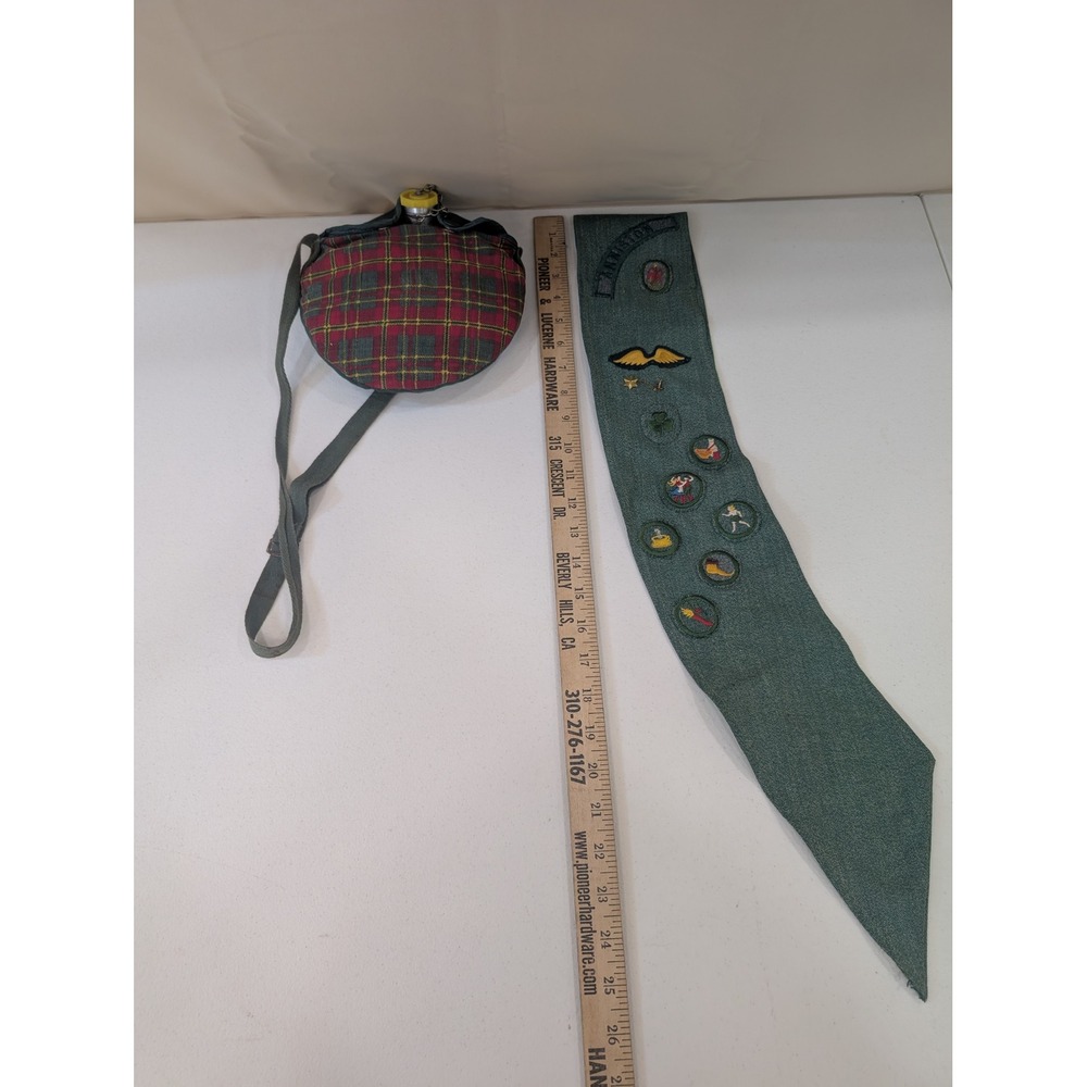 Vintage Girl Scouts Uniform Sash Patches Canteen Plaid Kids Collectible‎ - Picture 7 of 7